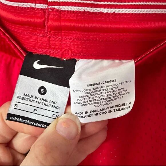 Nike Women's Vibrant Red Athletic Shorts Elastic Waist Pull On sz small Soccer - Picture 3 of 4